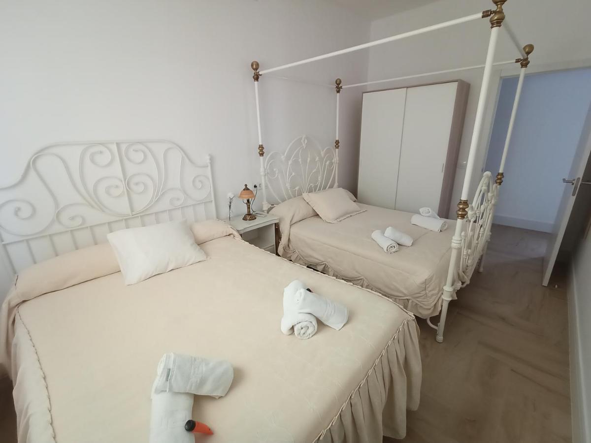 Casa Fertonia Villa Fuentes de Andalucia ภายนอก รูปภาพ
